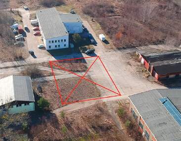 Rund 950 m² Freifläche in Dresden Sporbitz zur Anmietung
