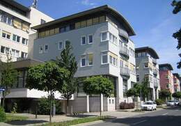 Büro-und Wohnkomplex mit ca. 13.000 m² Gesamtfläche in Dresden-Neustadt vermittelt