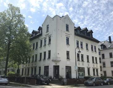 +++2-Zimmer-Dachgeschoss Wohnung mit EBK und Stellplatz in Chemnitz Altendorf mieten+++