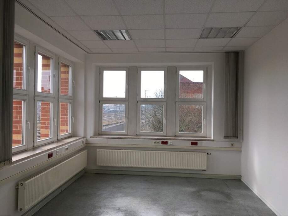 Büro mittel