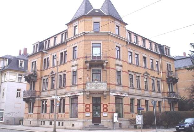 UCS II eröffnet auf der Rudolf-Renner-Str. 50 einen Dartclub