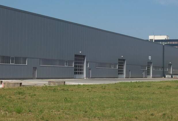 DER IMMO TIP vermietet 4.000 m² Hallenfläche in Dresden