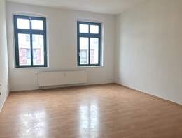 2 Zimmerwohnung mit Balkon und Stellplatz ++ Hilbersdorf