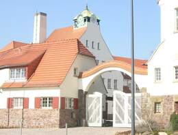 Rund 1.000 m² Büro- und Laborfläche im Dresdner Norden zur MIETE