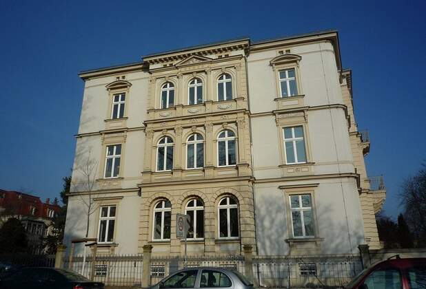 Mietvertrag in Dresdner Bürovilla abgeschlossen!