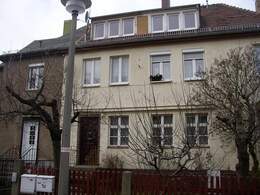 Unsaniertes Reihenmittelhaus in Dresden-Coschütz vermittelt!