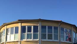 DER IMMO TIP: Ein ca. 2.000 m² großes Geschäftshaus bei Dresden vermittelt