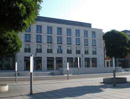 460 m² am WIENER PLATZ gegenüber vom HAUPTBAHNHOF