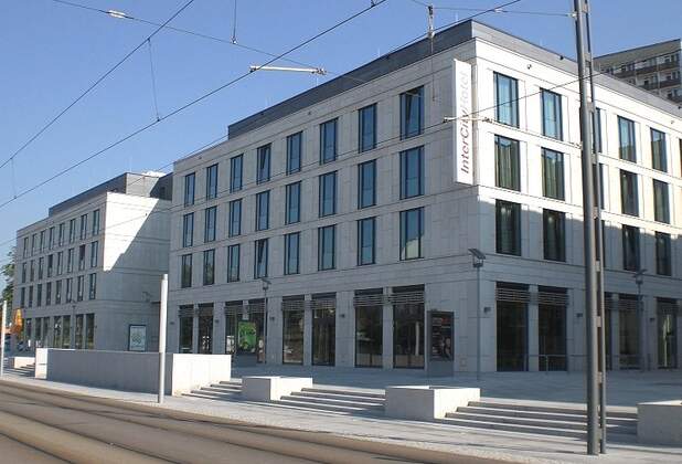 Santander Consumer Bank mietet am Wiener Platz in Dresden