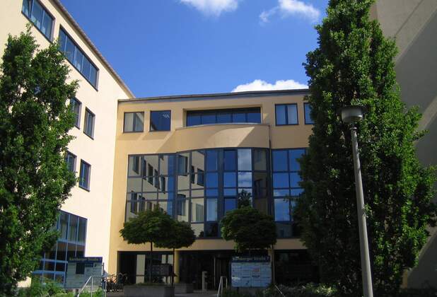 Mietvertrag über 510 m² Bürofläche an nationalen Handwerksbetrieb in Dresden vermittelt