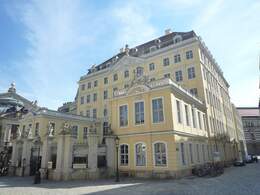 Rechtsanwälte mieten 310 m² Bürofläche am Dresdner Neumarkt!