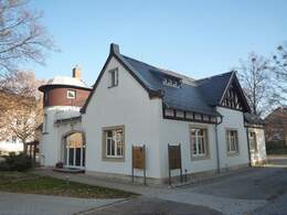 Ingenieurgesellschaft mietet 670 m² große Bürovilla am Großen Garten in Dresden