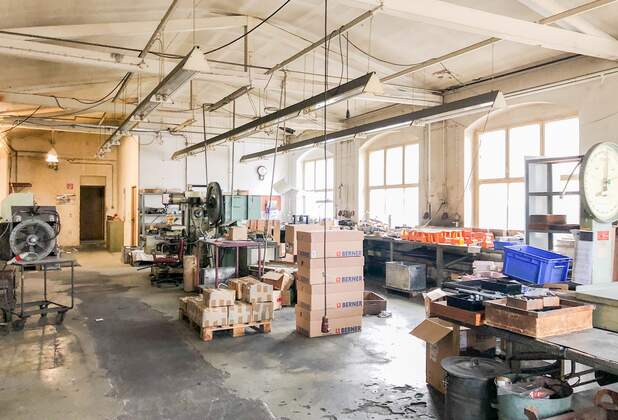 DER IMMO TIP vermittelt Mietvertrag über 400 m² Halle in Dresden-Niedersedlitz