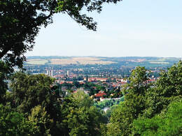 Großzügiges Villenanwesen in Dresden Loschwitz vermittelt!
