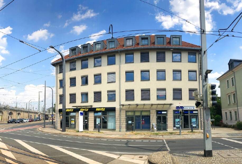 Straßenansicht