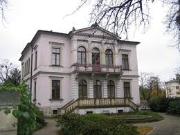 Büroetage in Bürovilla im Preußischen Viertel in Dresden vermietet
