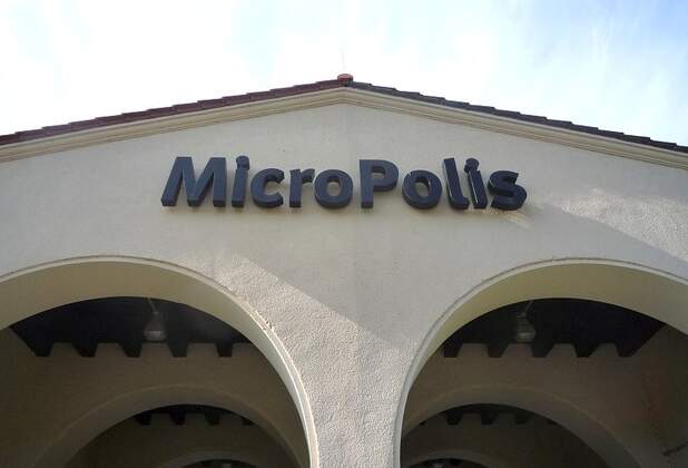 240 m² Bürofläche im Gelände der MicroPolis in Dresden vermietet