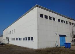 "Der Mann der Tassen" mietet Halle in Dresden Niedersedlitz