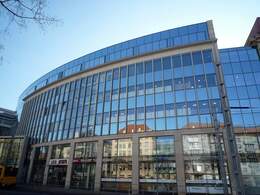 Dresdner Neueste Nachrichten verlagern ihren Standort in Top-Lage der Dresdner City!