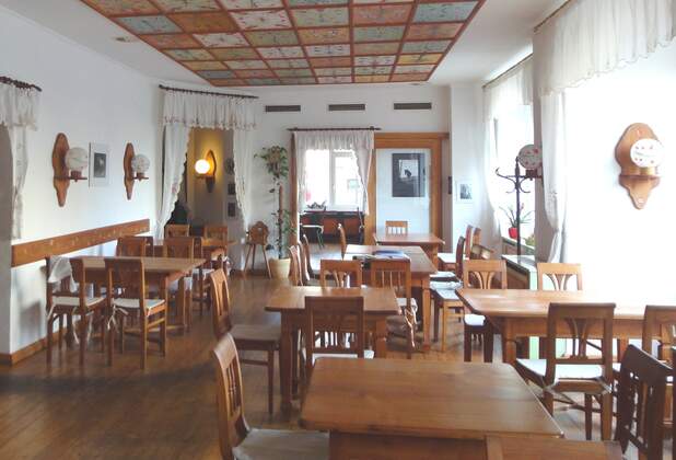"Dr. Schlüters" zieht in die Krenkelstraße 12 in Dresden