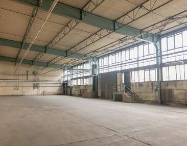 1.500 m² Hallenfläche bei Dresden zur Miete