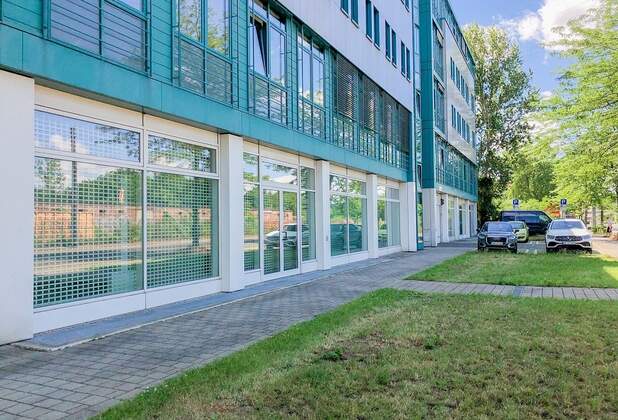 Dresden: Mietvertrag über 270 m² Büro vermittelt - Vollvermietung erreicht