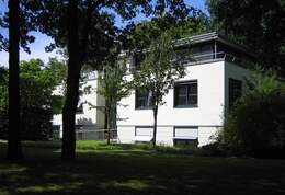 Ca. 300 m² Bürofläche im Objekt am Dresdner Waldpark vermittelt