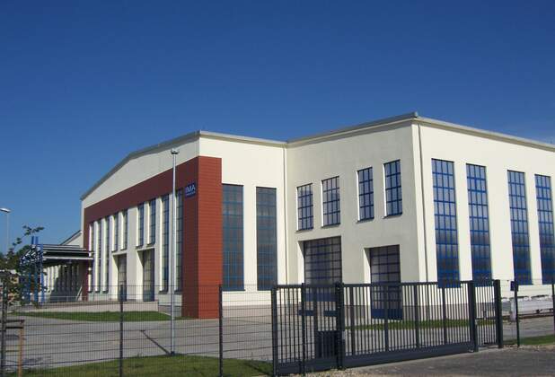 Vermittlung eines Hallenkomplex an die IMA GmbH Dresden
