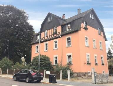 3 Zimmer Maisonettewohnung mit neu sanierten Bad in Limbach- Oberfrohna zur Miete