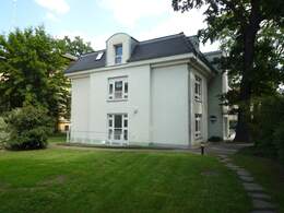 Mietvertrag über 200 m² an physiotherapeutische Praxis in Dresden vermittelt