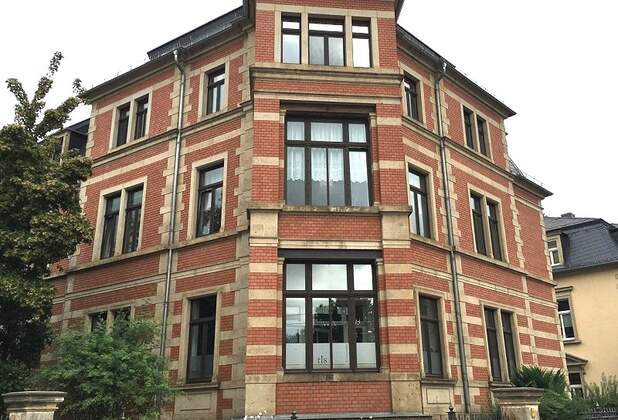 150 m² Bürofläche in einer Villa in Dresden Strehlen vermietet
