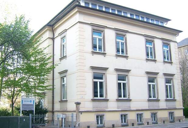 DER IMMO TIP verkauft innerstädtische Bürovilla in Dresden!