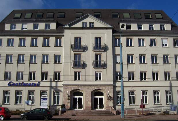 DER IMMO TIP Chemnitz vermietet ca 150 m² Bürofläche im alten Hotel Continental am Bahnhof