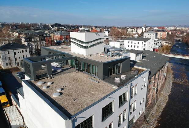 Dresden: Vermittlung einer exklusiven Penthouse-Bürofläche