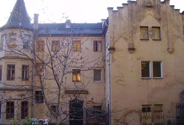 Eigentumswohnung in Radebeuler Villa veräußert !