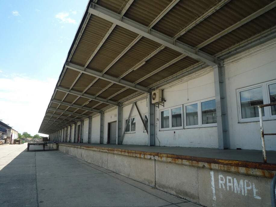 Rampenandienung