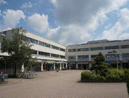 Einkaufscenter in Dresden Klotzsche ++ Rund 165 m² Laden zur MIETE