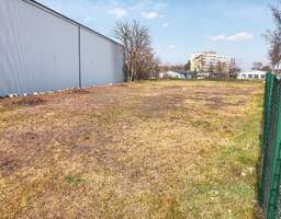 Freifläche mit rund 1.700 m² im Industriegebiet in Dresden Nord zur Miete