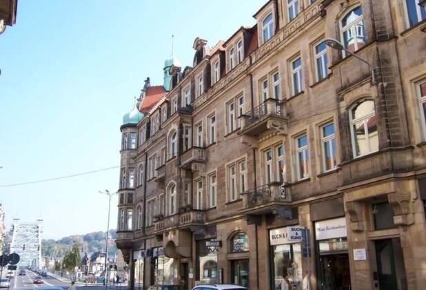 Rund 240 m² Einzelhandelsfläche am Schillerplatz vermietet